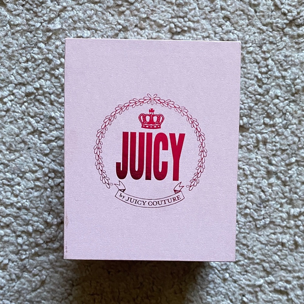 New In Box Working Beautiful Juicy Couture Rose Gold Watch With Rhinestones - Picture 4 of 8